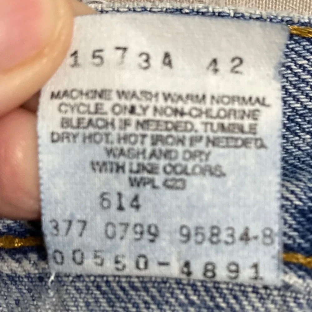 Levis 550 Relaxed Fit Jeans Mens 38x34 Light Wash Denim Blue 00550-4891 Vintage